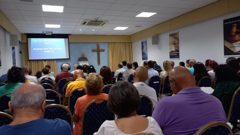 Tħejjija għal-Laqgħa ta’ Qima